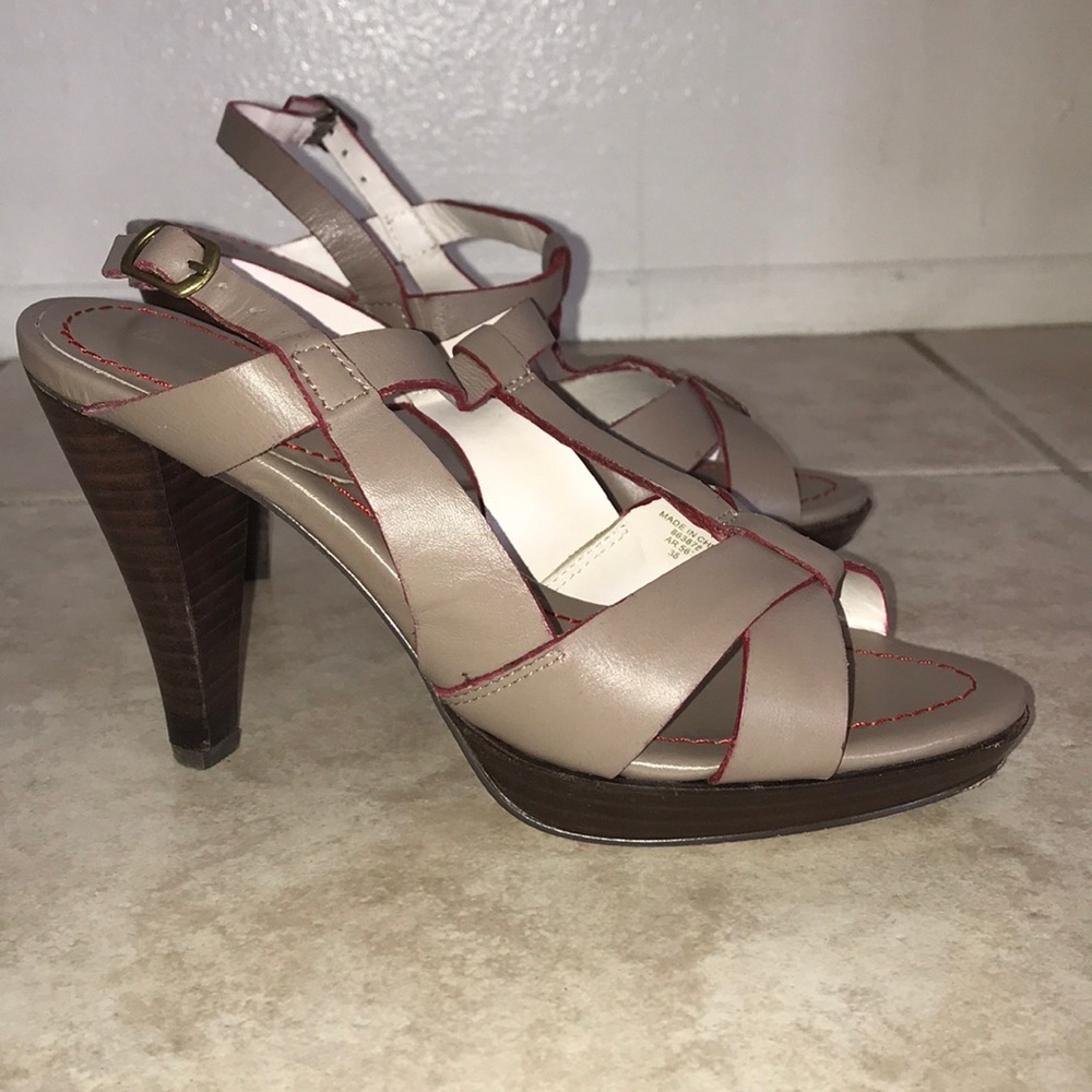 Boden Taupe all leather platform heels size 38